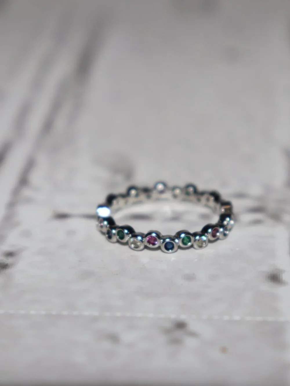 🌈✨ Silver Multicolor CZ Eternity‑Style Band · Size 9 Blue · Green · Purple ·